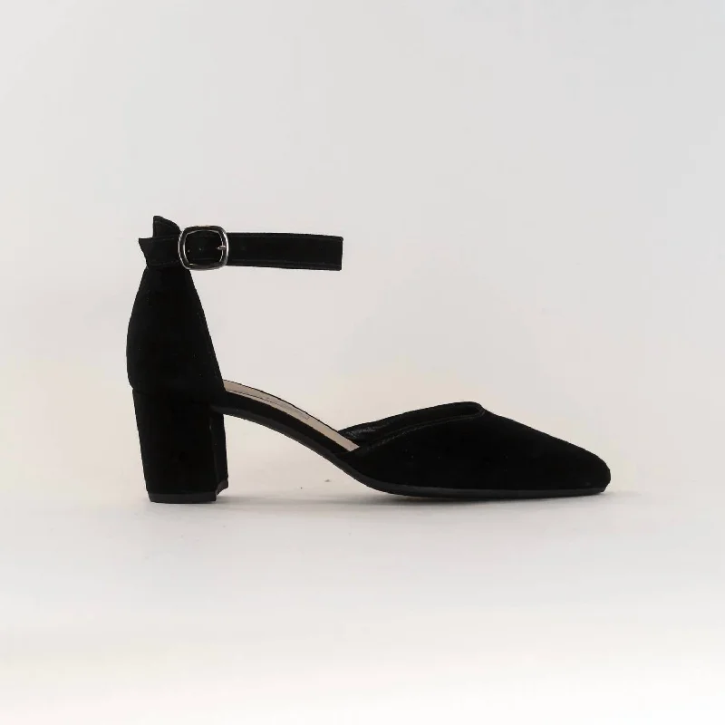 Women's platform stiletto heel pumps with a chunky soleWomen's Heeled Shoes In Black