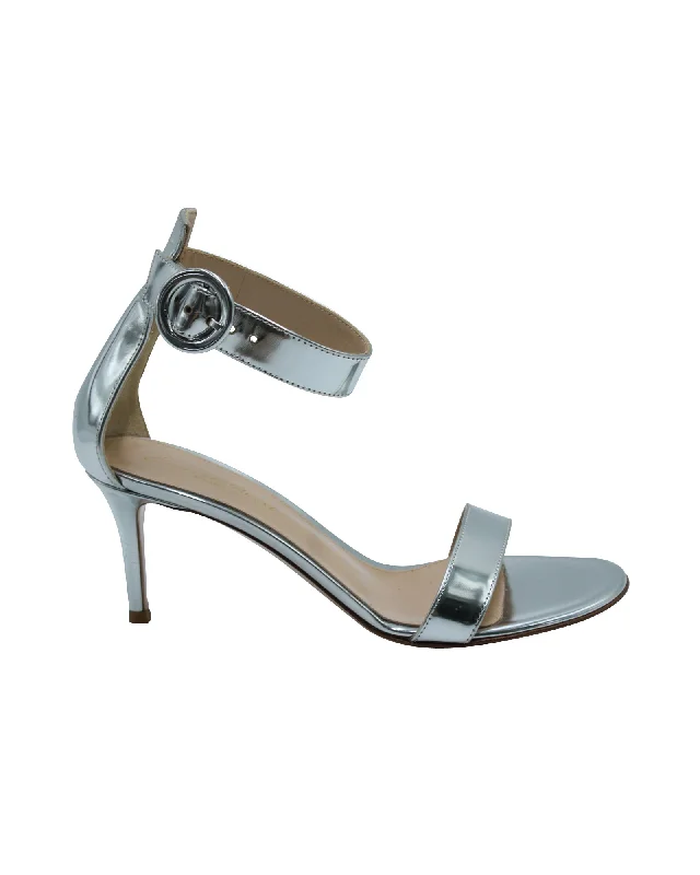 Sustainable Women's Recycled Material Sandals in Beige for Eco - Conscious ShoppersGianvito Rossi Portofino 70 Sandals in Metallic Silver Leather