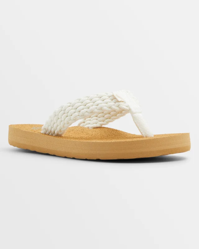 Women's Sandals with a Wedge Heel and a Tassel Detail in Orange for a Trendy LookGirls Porto II Sandals - Cream