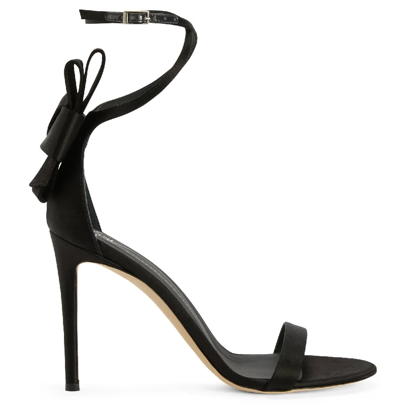 Sustainable Women's Recycled Material Sandals in Beige for Eco - Conscious ShoppersGiuseppe Zanotti Jodene