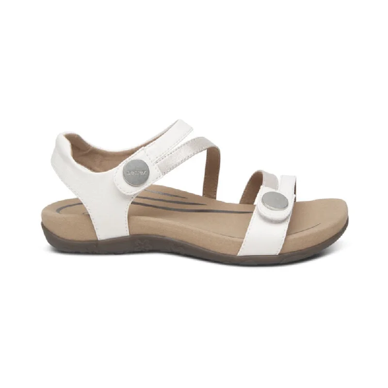 Women's Flat Slide Sandals with a Memory Foam Insole in White for All - Day ComfortAetrex Women's Jess Adjustable Strap Sandal White