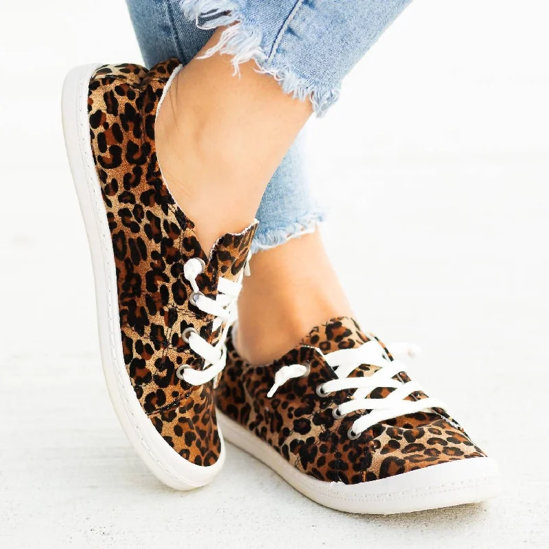 Women's Sneakers with Heel - Stabilizing Technology for Better Balance During RunningLeopard Print Lace Up Sneaker In Multi