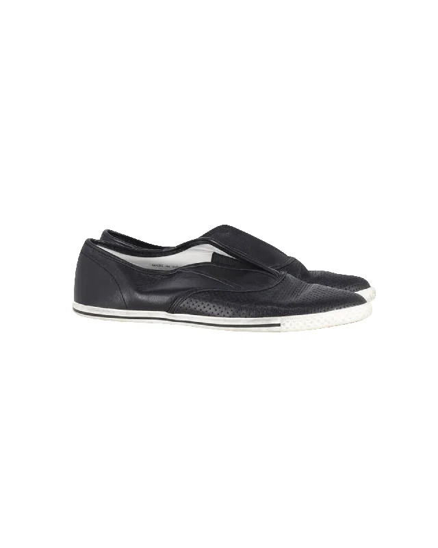 Vegan - Friendly Women's Sneakers Made from Recycled Materials for an Eco - Conscious ChoiceMarc by Marc Jacobs Slip On Sneakers in Black Leather