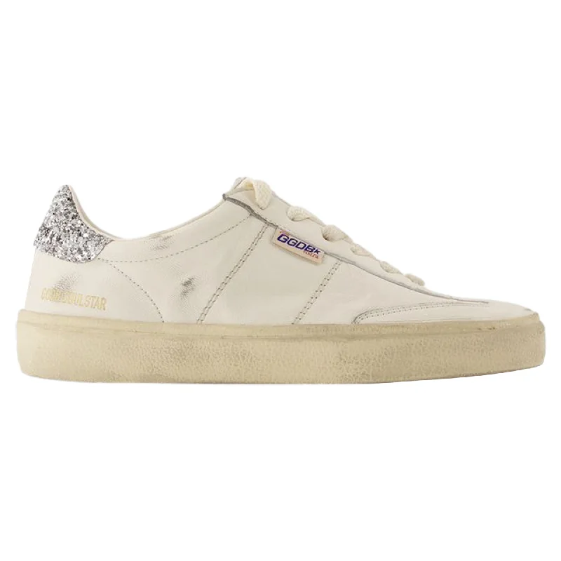 Vegan - Friendly Women's Sneakers Made from Recycled Materials for an Eco - Conscious ChoiceSoul Star Sneakers - Golden Goose Deluxe Brand - Leather - White/Silver