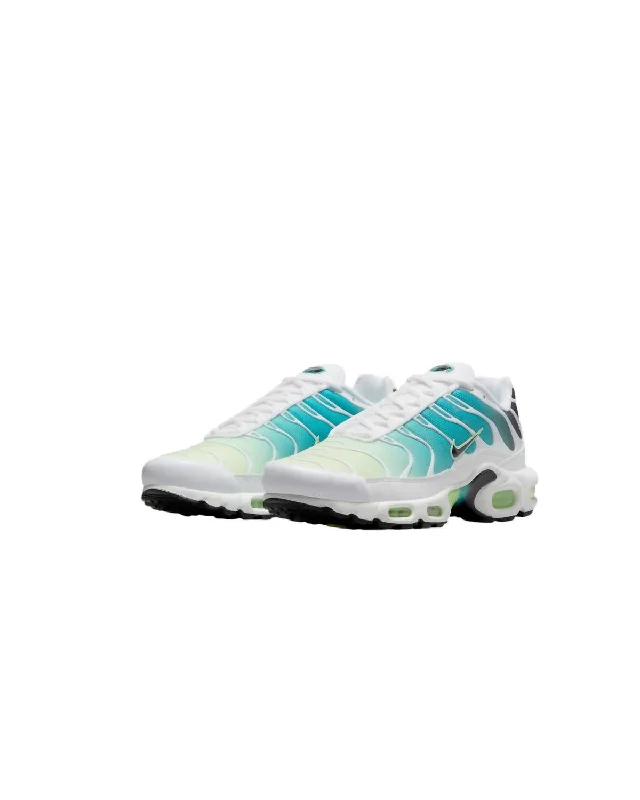 High - Top Women's Leather Sneakers in Black for a Stylish and Durable OptionWomen's Air Max Plus Sneakers In White/black-Dusty Cactus